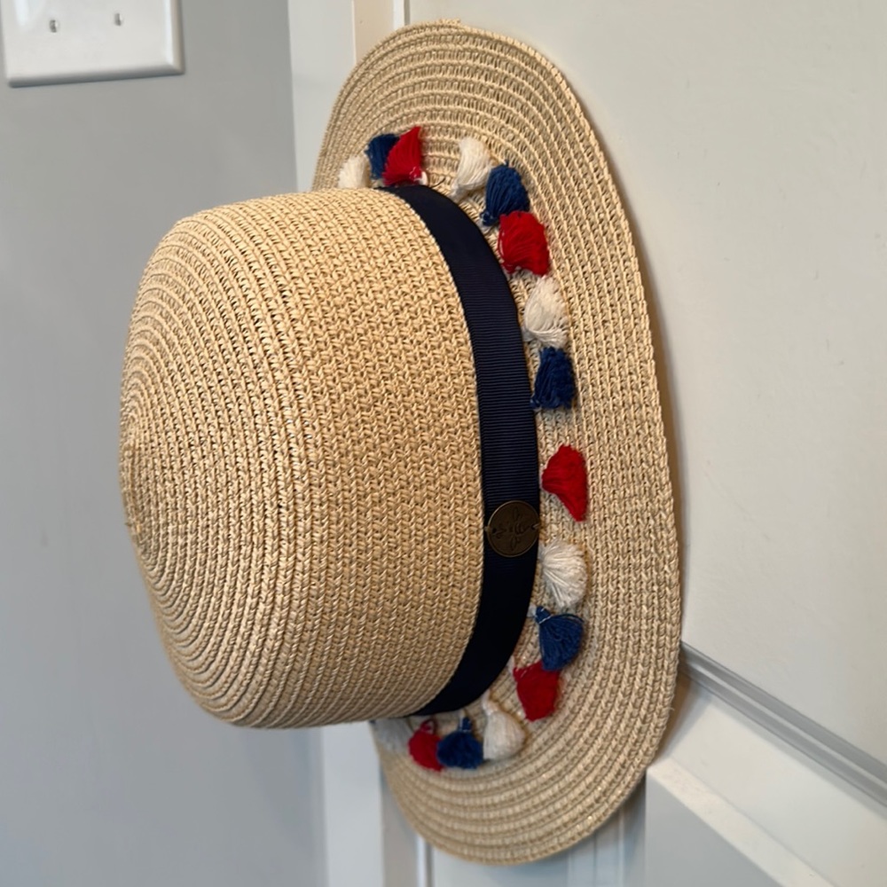 Never worn wildflowers Fourth of July patriotic straw summer spring hat one size